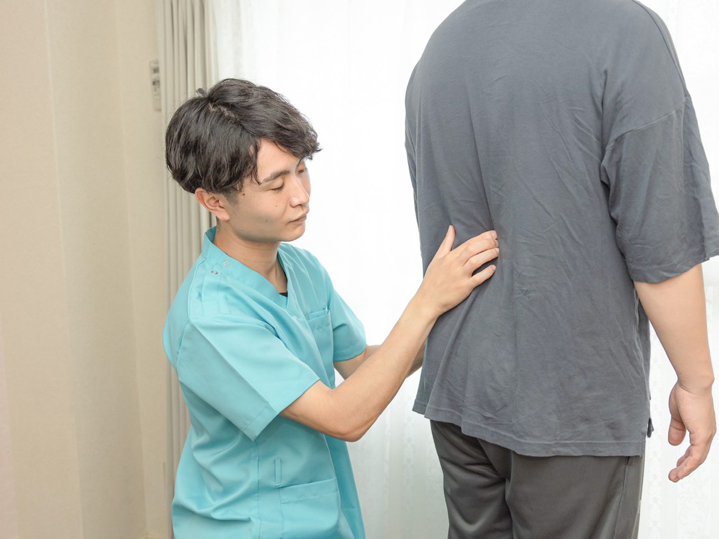 整体院の診療風景